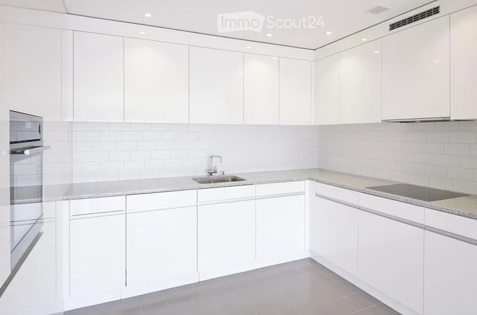 Apartment in Romanshorn – photo 3 of 5