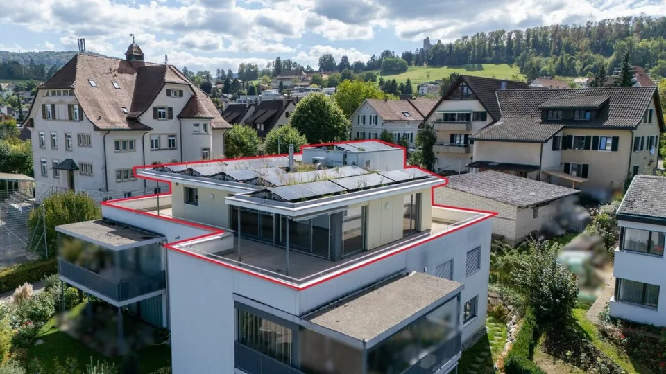 Appartamento mansardato di 3,5 locali con vista mozzafiato e stanza hobby separata (con bagno) – foto 11 di 13
