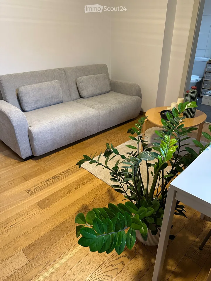 Sion, Dachgeschosswohnung, 100m von der Altstadt – Foto 2 von 5
