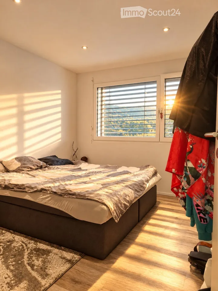 Schönes 2.5-Zimmer-Appartement mit 2 Terrassen und Ankleide – Foto 3 von 5