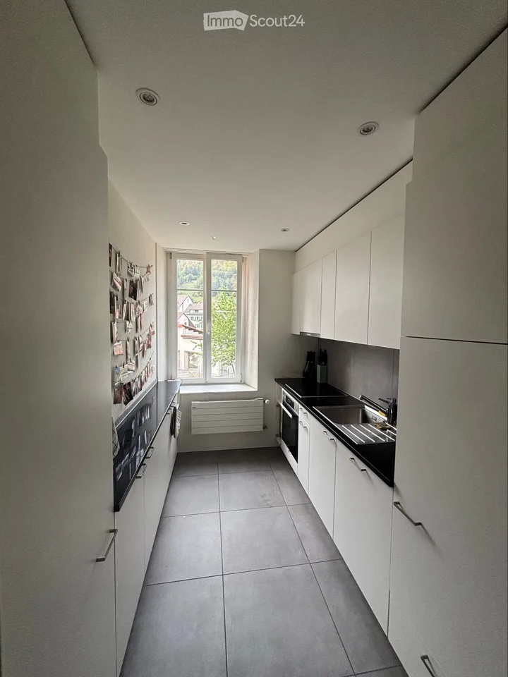 Appartement zur Miete in Fleurier – Foto 2 von 5
