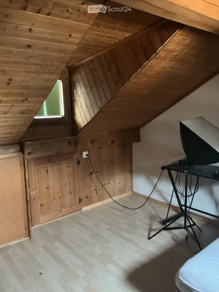 Dachkammer – Foto 2 von 4