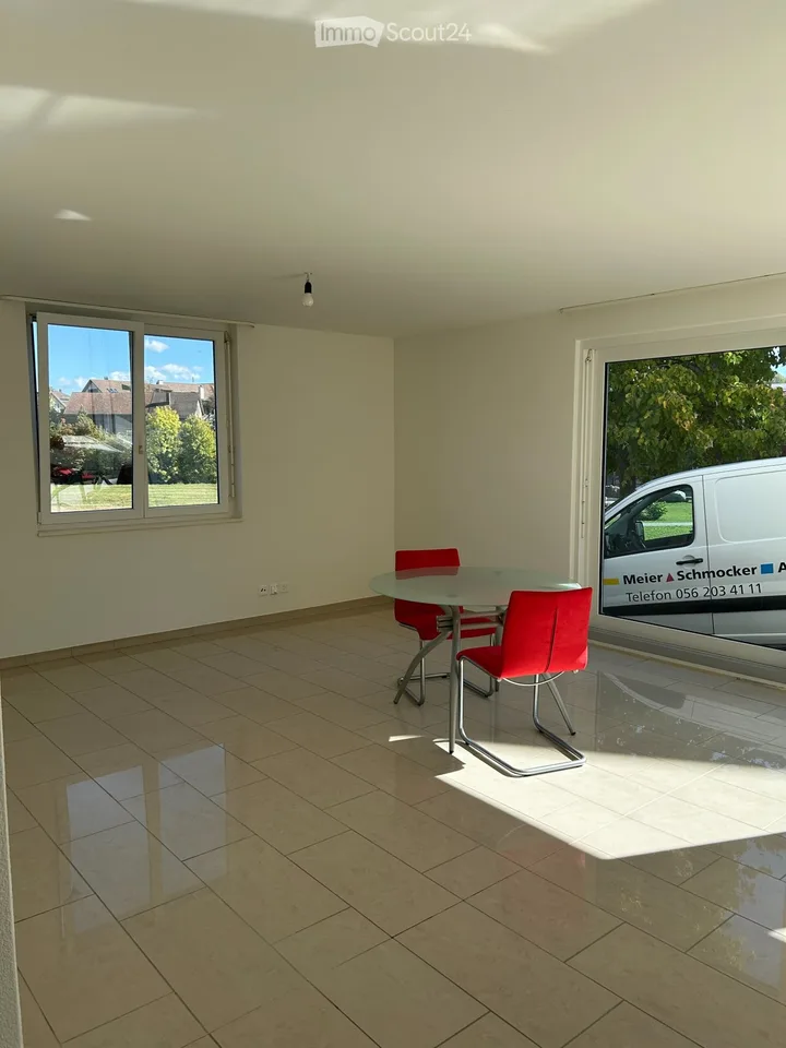Schöne, helle 3.5 Zimmer Wohnung in Dorfmitte von Würenlos – Foto 5 von 5