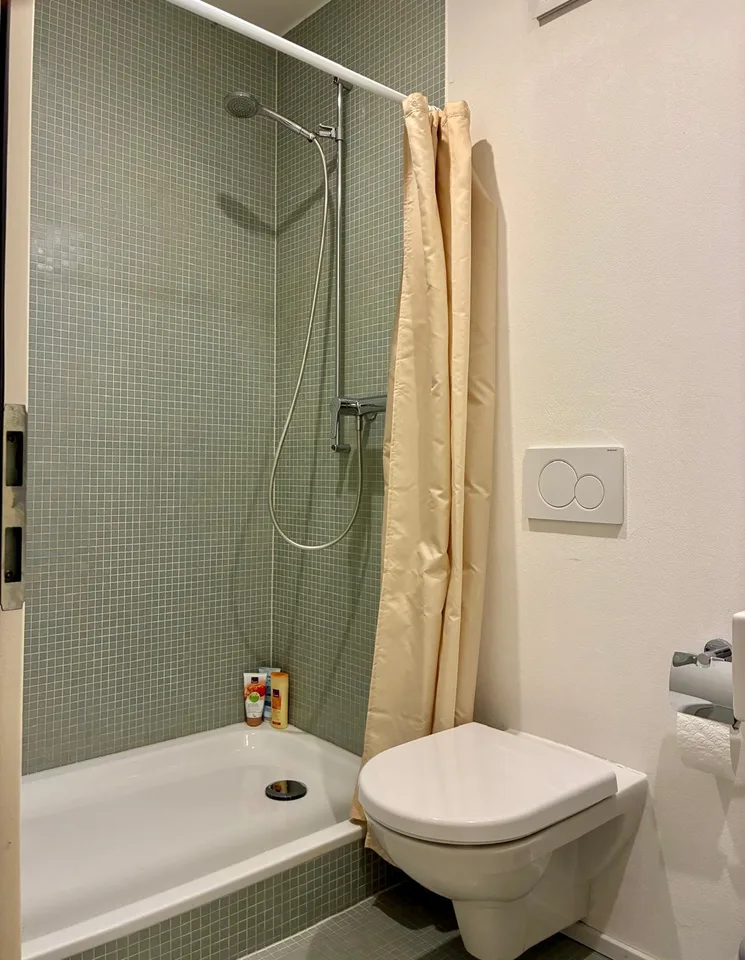 APPARTEMENT 2½ PIÈCES À FRIBOURG, MEUBLÉ, DURÉE DÉTERMINÉE – foto 7 di 8