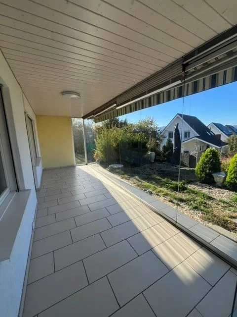 4.5-Zimmer-Gartenwohnung mit Wintergarten, privatem Garten in Lostorf – Foto 3 von 11