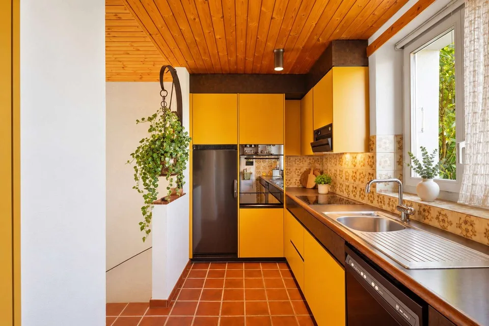 IDILLIO DI GIARDINO A ZÜRICH-AFFOLTERN - Incantevole casa di angolo di 4,5 locali in una posizione tranquilla – foto 6 di 13
