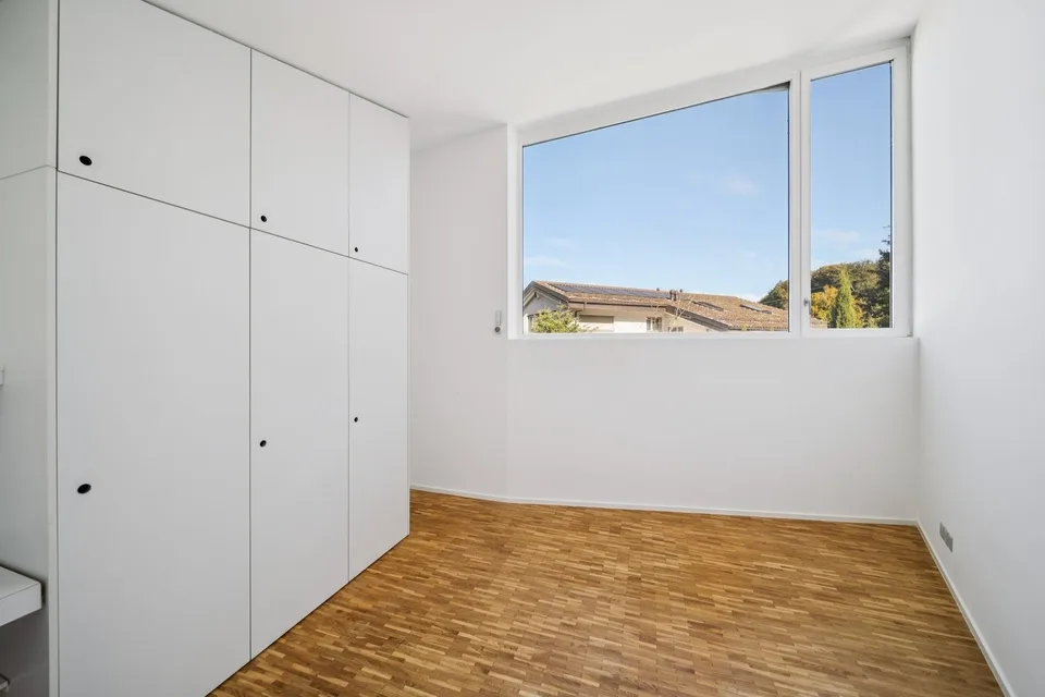 Villa di architetto contemporanea con piscina a Mont-sur-Lausanne – foto 8 di 13