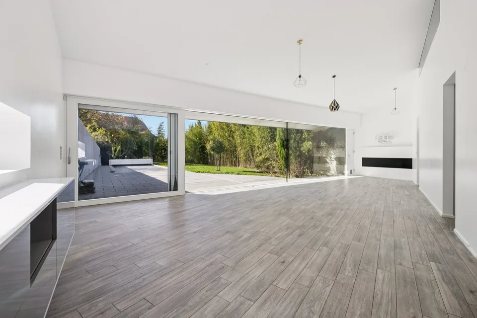 Villa di architetto contemporanea con piscina a Mont-sur-Lausanne – foto 6 di 13