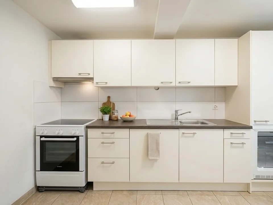 Zentral, frisch gestrichen & top ausgestattet 3-Zimmer-Wohnung – Foto 6 von 7