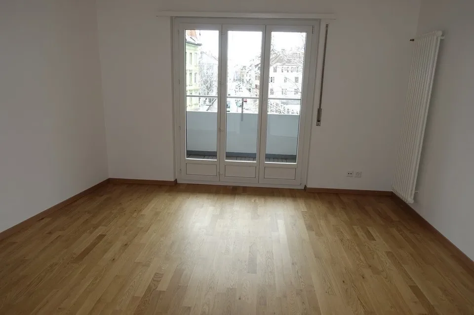 Bello appartamento di 1,5 locali a Le Locle – foto 2 di 6