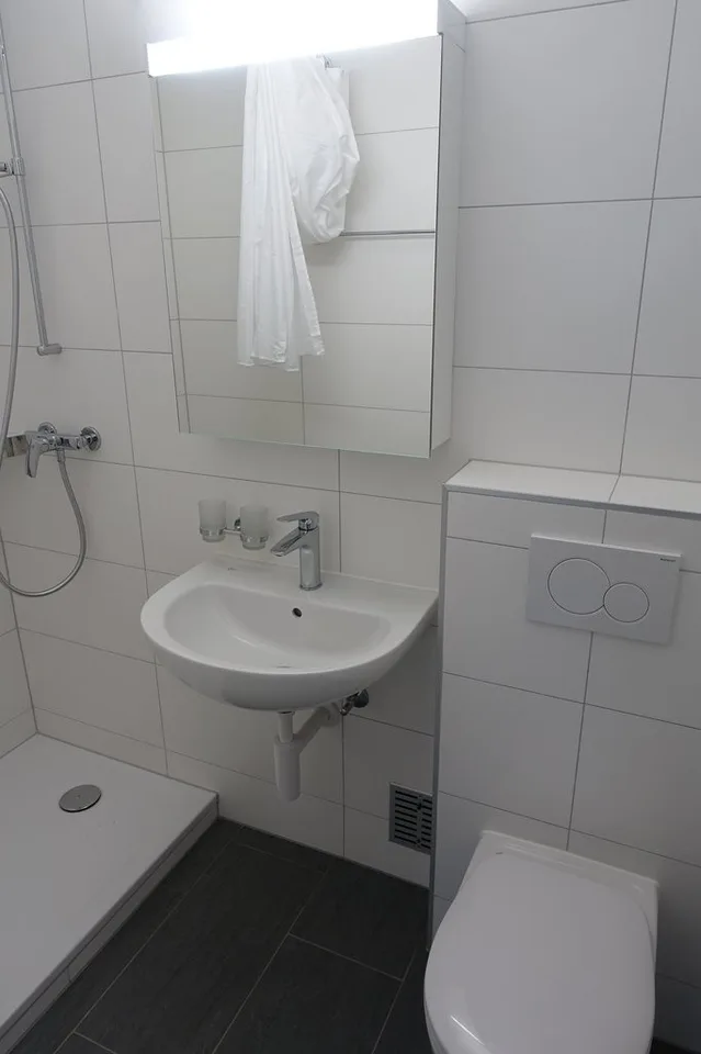 Bello appartamento di 1,5 locali a Le Locle – foto 4 di 6