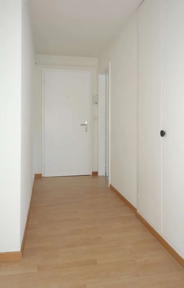 La tua nuova casa con balcone soleggiato ti aspetta – foto 4 di 6