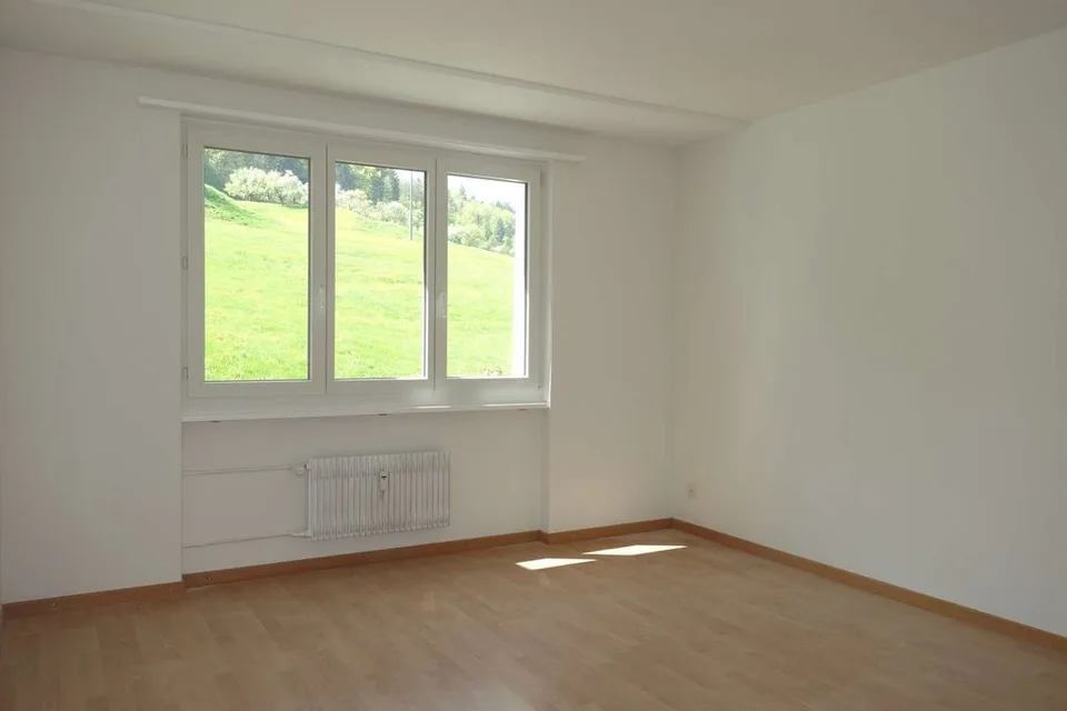 La tua nuova casa con balcone soleggiato ti aspetta – foto 6 di 6