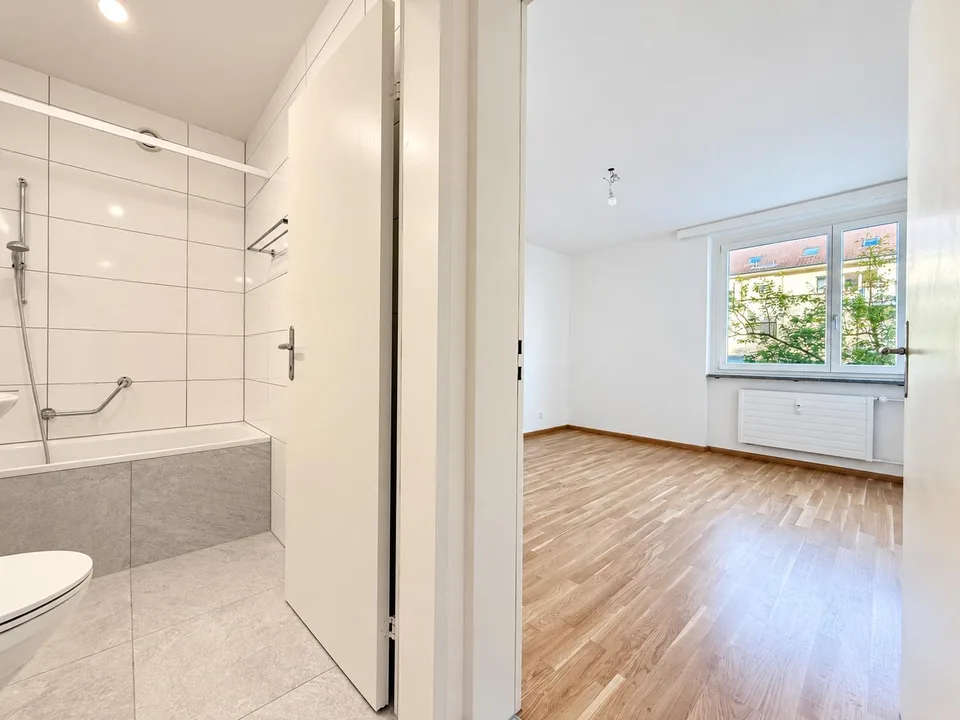 Appartement lumineux de 3,5 pièces dans un emplacement central à Kleinbasel – photo 4 sur 13