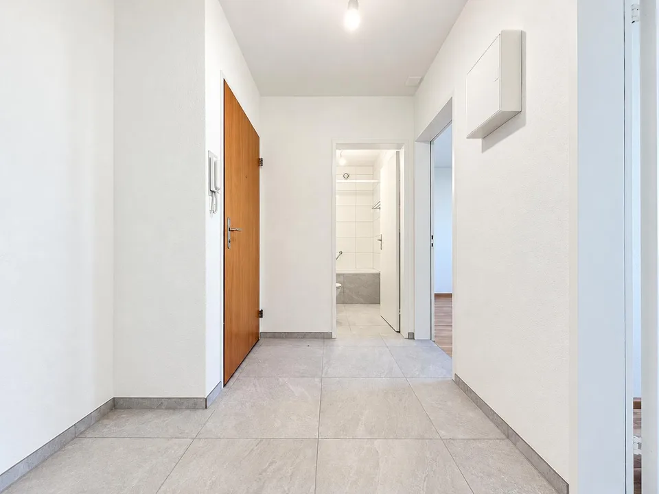 Appartement lumineux de 3,5 pièces dans un emplacement central à Kleinbasel – photo 2 sur 13