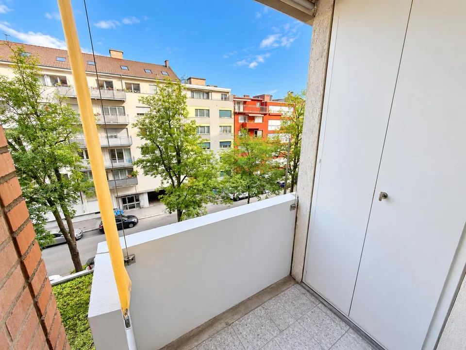 Appartement lumineux de 3,5 pièces dans un emplacement central à Kleinbasel – photo 12 sur 13