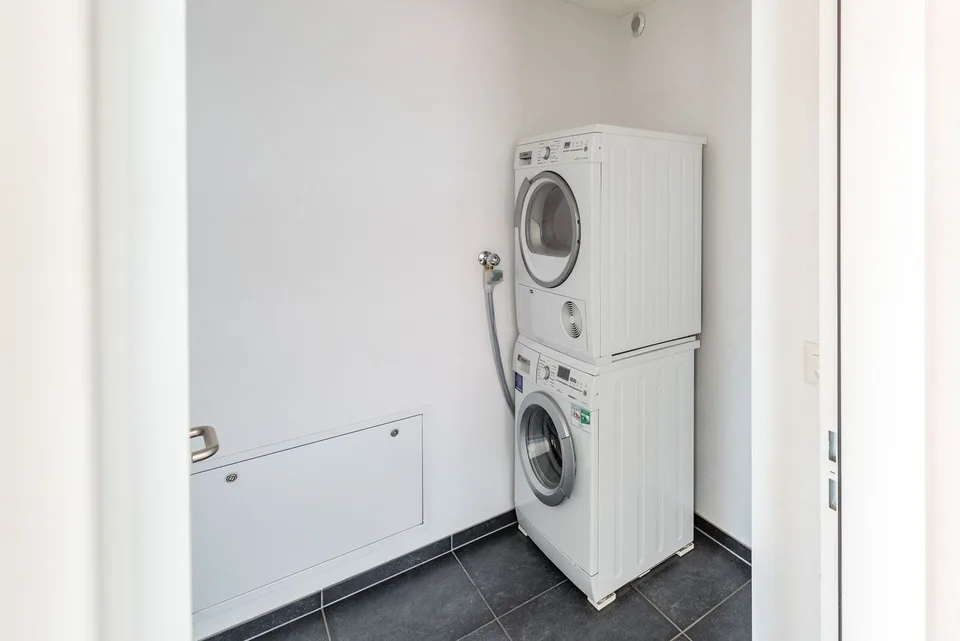 Neuwertige 4.5 Zi-Wohnung 121m2 an zentraler Lage – Foto 11 von 13