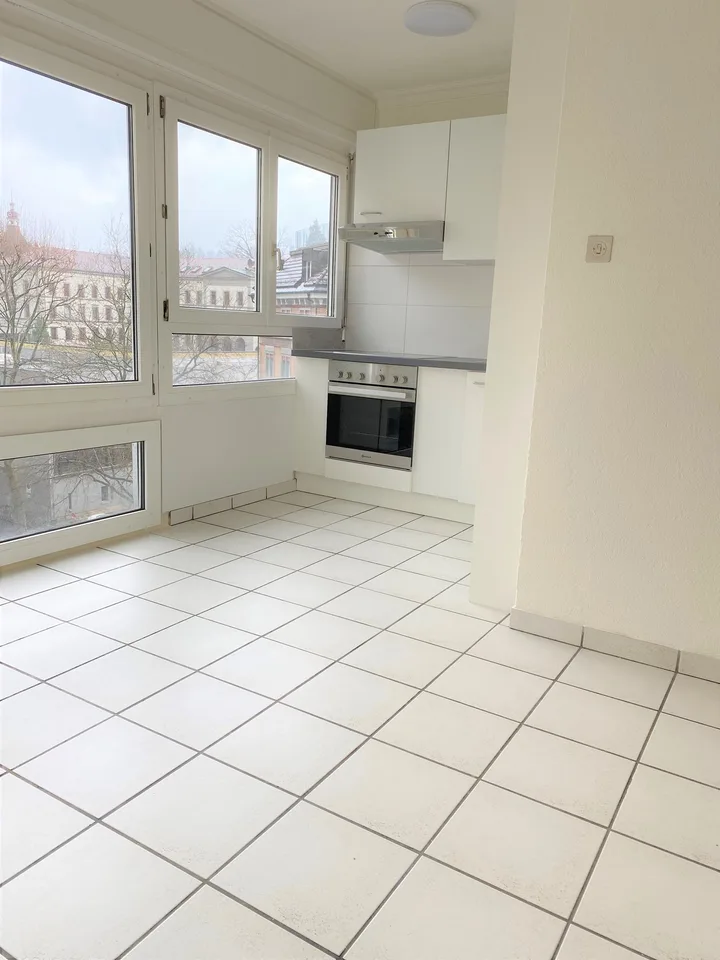 Gemütliche 1.5-Zimmer-Wohnung im 5. OG – Foto 4 von 7
