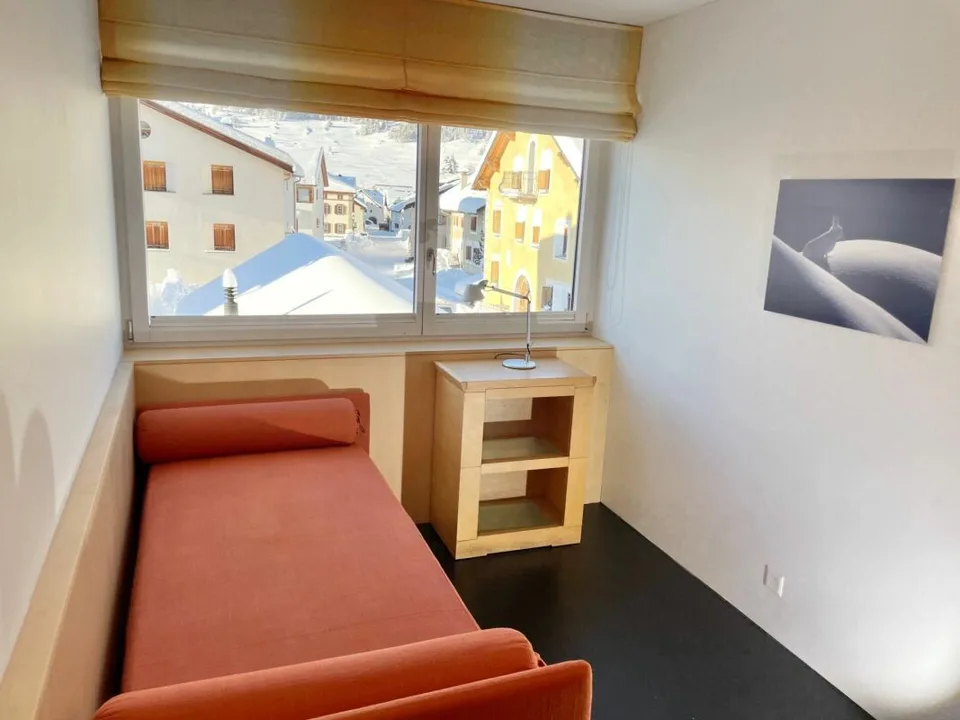 Haushälfte im Zentrum von La Punt – Foto 8 von 15