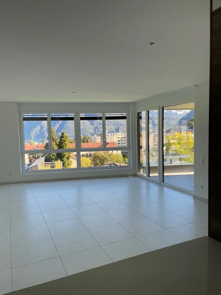 RESIDENZA SANROCCO À LUGANO - 3,5 pièces avec vue sur le lac à louer – photo 9 sur 13