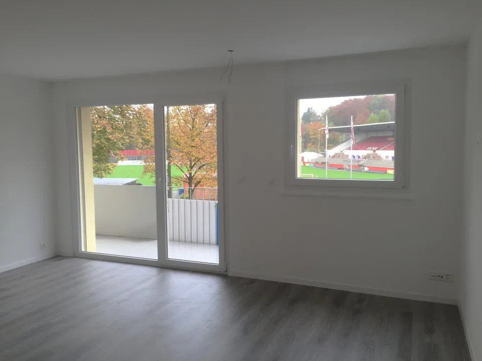 Zwei Balkone mitten in Winterthur – Foto 3 von 6