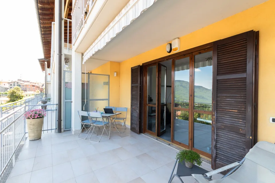 Ferienwohnung mit Seeblick, wenige Minuten von der Schweiz entfernt! – photo 12 of 14