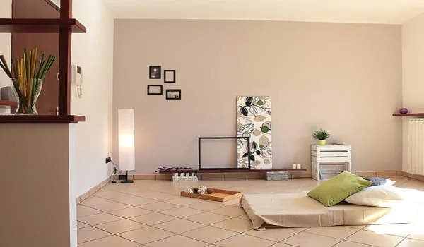 Galliate Lombardo in einer kleinen Residenz, letztes Stockwerk, großes Zweizimmerapartment mit Garage. – Foto 13 von 15