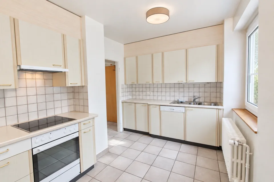 Großes 4.5-Zimmer-Apartment – Foto 3 von 10