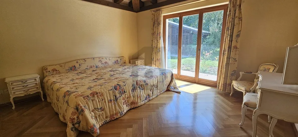 Eine außergewöhnliche Villa – Foto 5 von 6