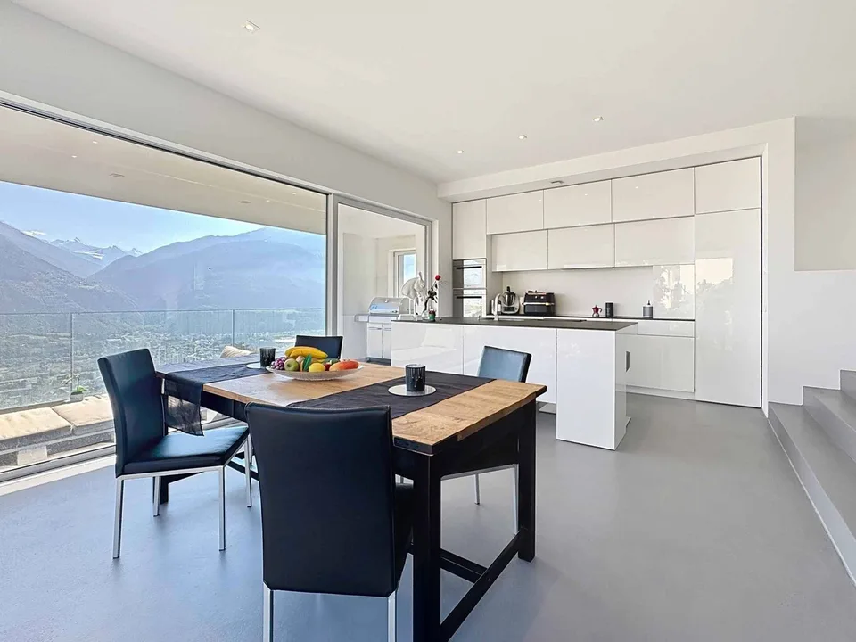 Schöne moderne Villa mit Pool und Wellnessbereich – Foto 5 von 11