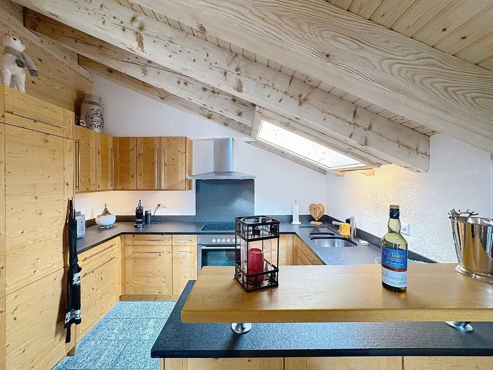 Sehr schönes 4.5-Zimmer-Duplex/Dachgeschoss mit sehr schönem Blick auf die Alpen – Foto 5 von 13
