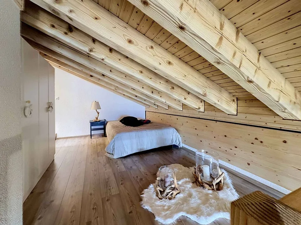Sehr schönes 4.5-Zimmer-Duplex/Dachgeschoss mit sehr schönem Blick auf die Alpen – Foto 8 von 13