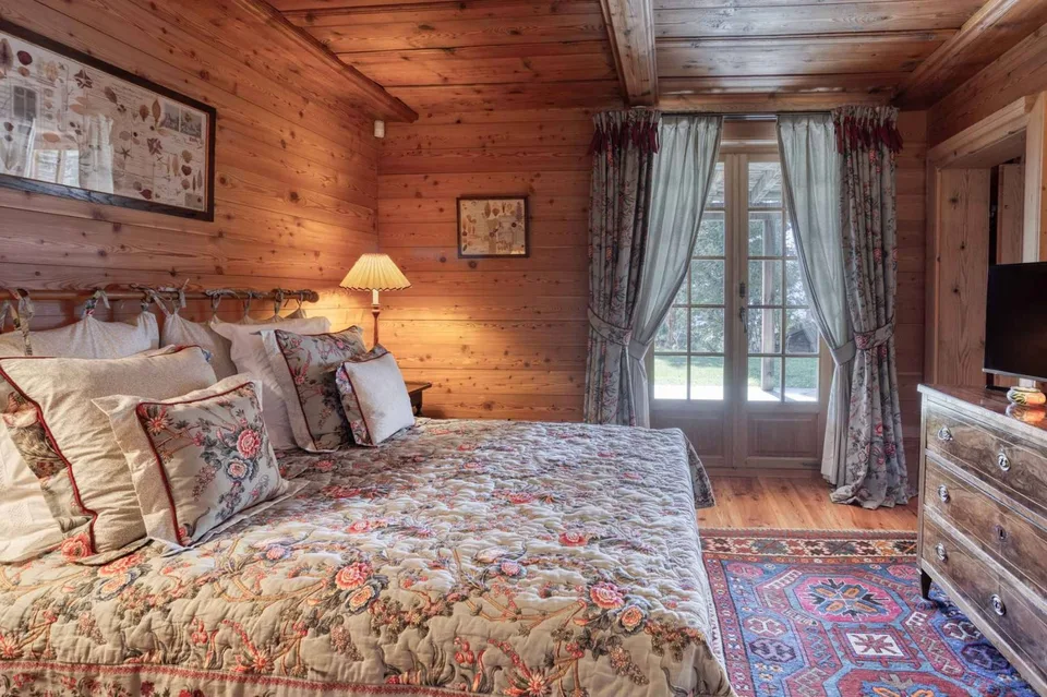 GROßARTIGES CHALET IN ESSERTS 6 SCHLAFZIMMER – Foto 7 von 13