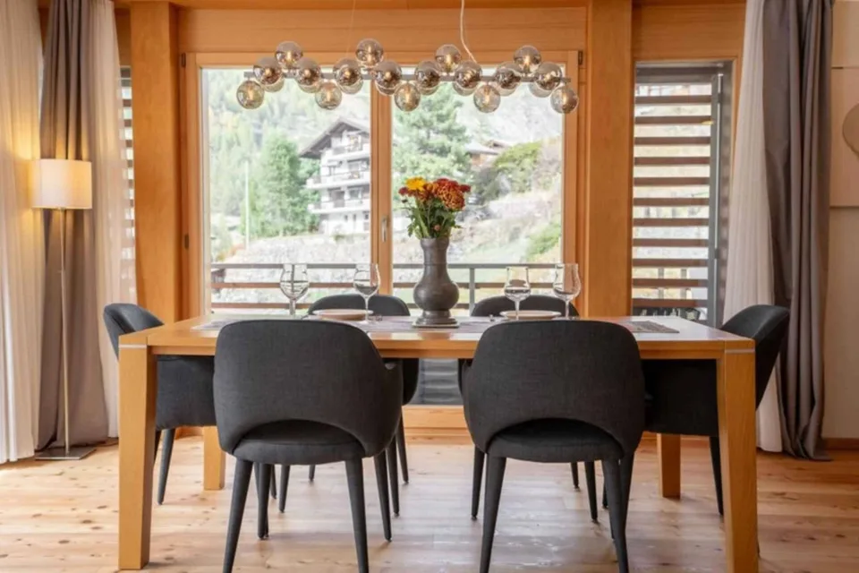 Lussuoso appartamento in duplex a Zermatt con vista mozzafiato sul Cervino – foto 5 di 13