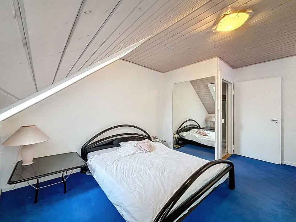 Geräumige 5-Zimmer-Wohnung im Herzen von La Chaux-de-Fonds – Foto 7 von 12