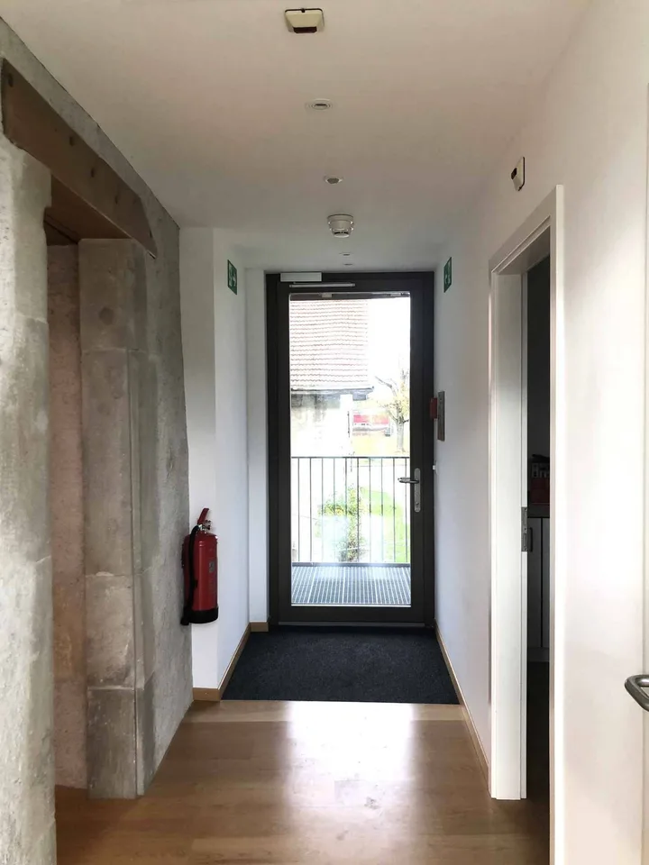 Büros 80m2 - Croix-de-Rozon – Foto 2 von 2