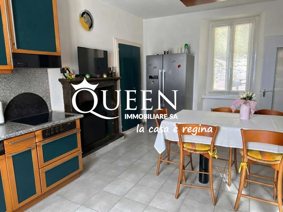 Morbio Inferiore: Einfamilienhaus mit 7 Räumen, Garten und viel Platz – Foto 5 von 12