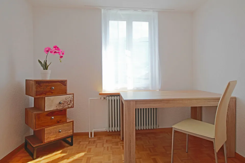 Grosszügiges stilvoll möbliertes 3-Zimmer Appartement in Sargans – Foto 9 von 12