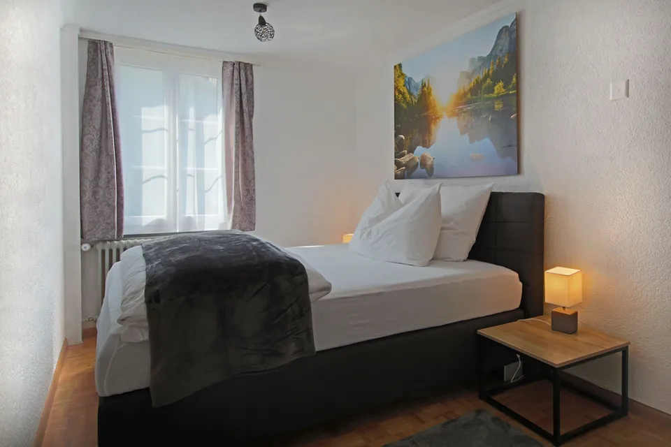 Grosszügiges stilvoll möbliertes 3-Zimmer Appartement in Sargans – Foto 5 von 12
