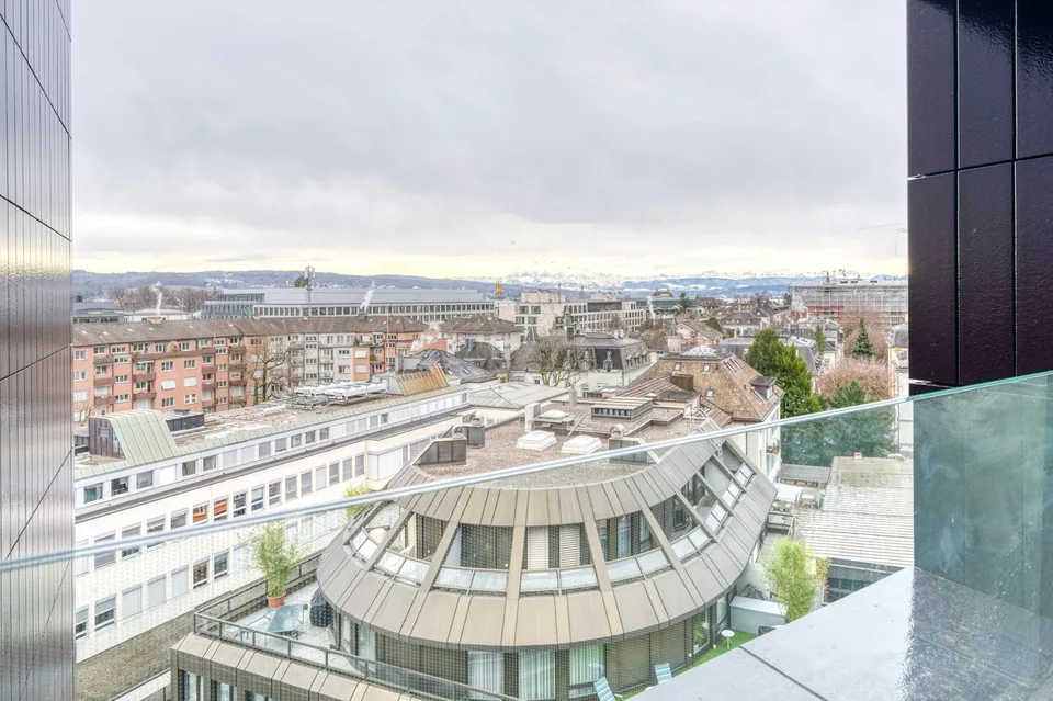 Schöne Enge 2.5 Zim. in Fifa Museum Gebäude mit Keller und W/T, , über Blueground – Foto 5 von 19