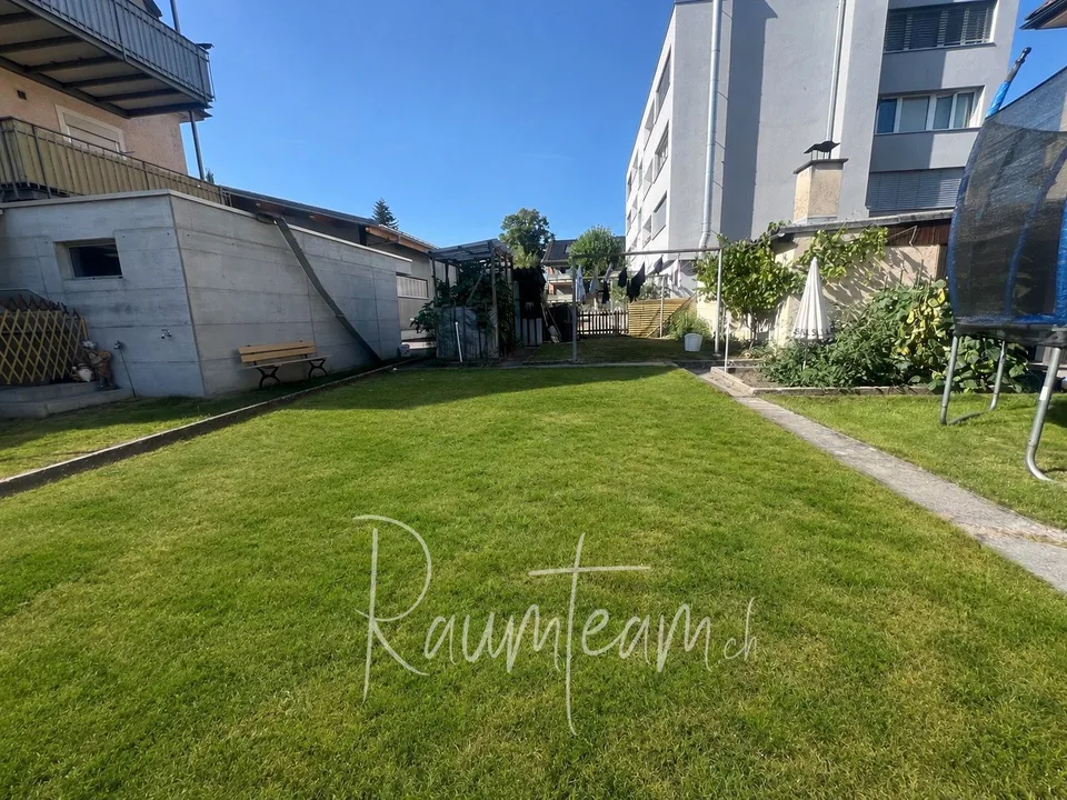 Vivere in centro. Vivere tranquillamente. Casa unifamiliare con giardino ad Arbon – foto 4 di 12