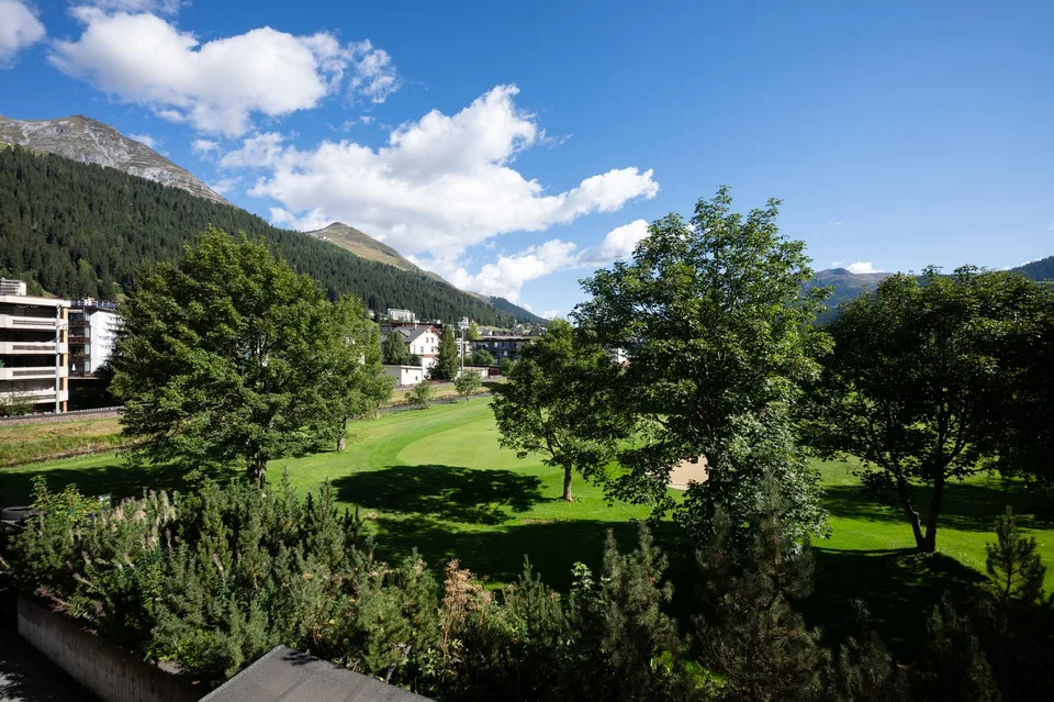 Moderne 5.5-Zimmer Gewerbefläche an der Mattastrasse 9 in Davos Platz – Foto 25 von 25