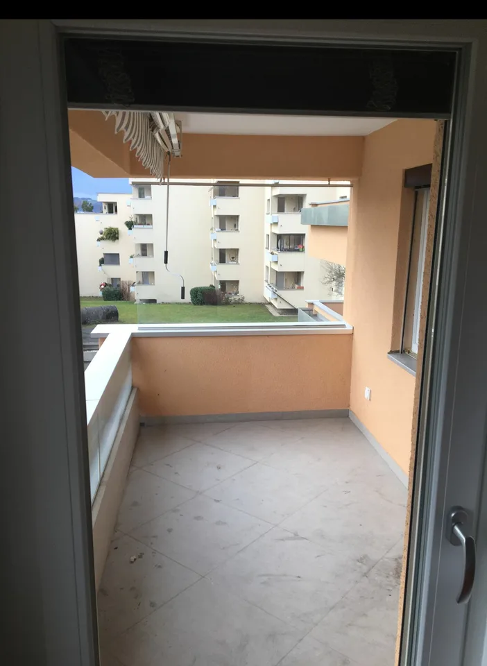 Appartamento moderno di 3,5 locali in una posizione tranquilla e verde – foto 7 di 9