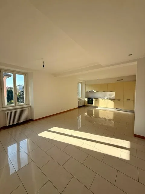 LIGORNETTO - bright apartment with 3.5 rooms for rent – photo 2 of 9
