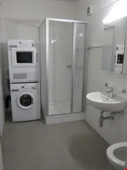 4 1/2 Zimmerwohnung Obergeschoss – Foto 5 von 11