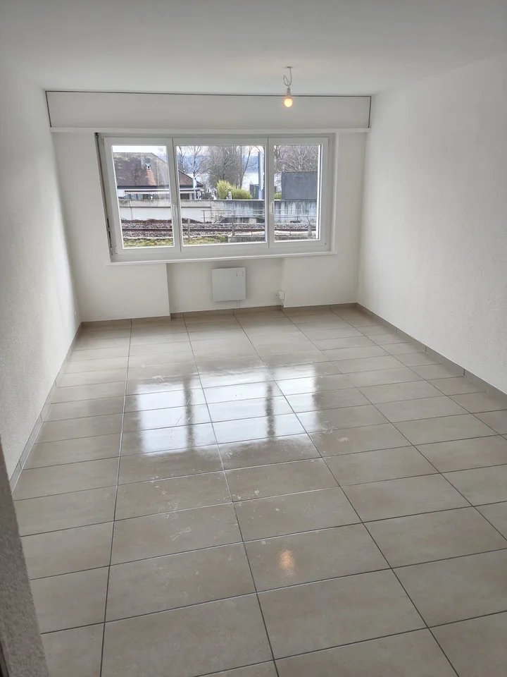 Moderne renoviertes Studio in La Neuveville – nahe am See und den Einrichtungen – Foto 4 von 5