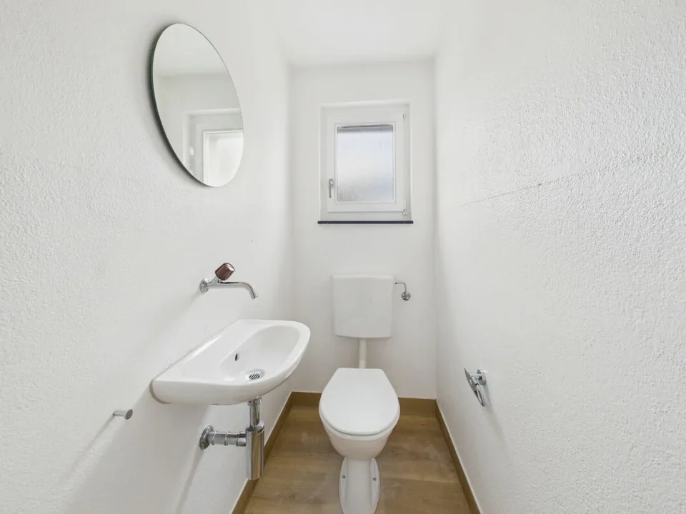 Appartement de 3,5 pièces fraîchement rénové à Niederuzwil – photo 7 sur 8
