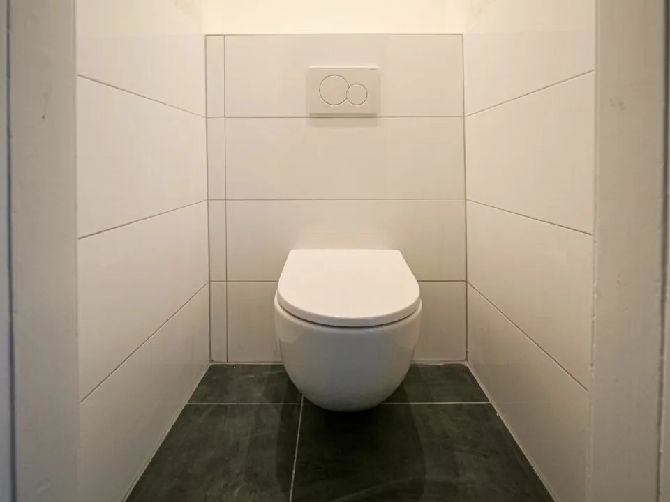 Frisch sanierte 3-Zimmerwohnung mit Altbaucharme – Foto 6 von 8