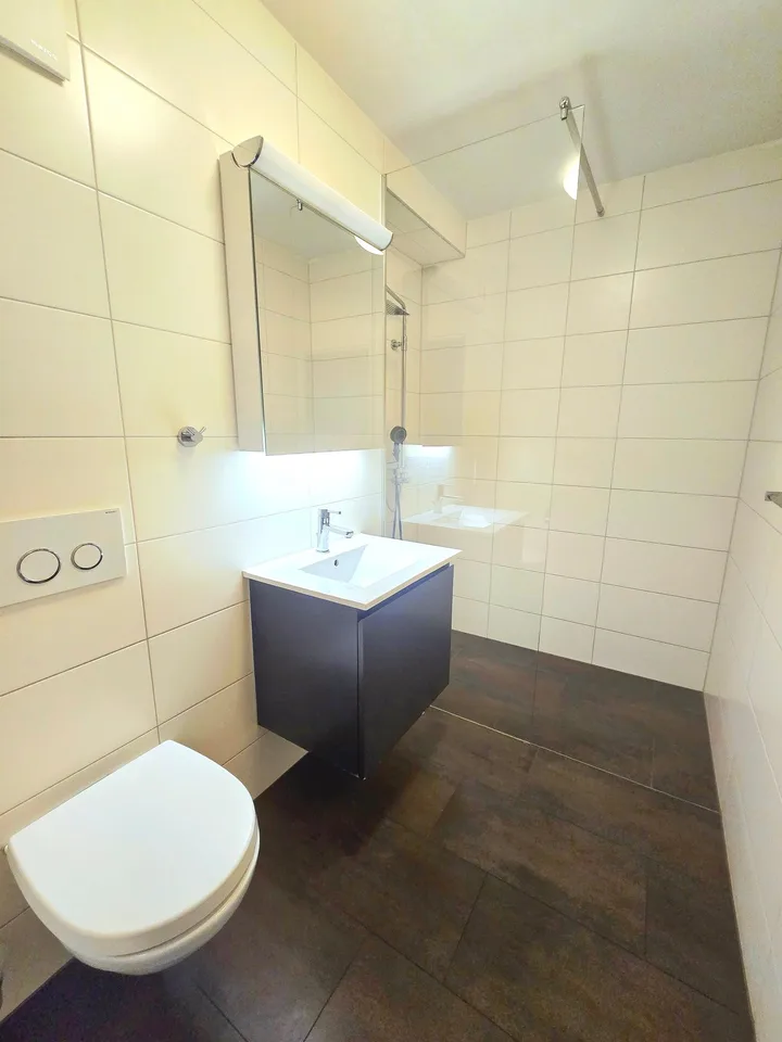 Charmante 3.5-Zimmerwohnung in Emmen mit Balkon – Foto 4 von 8
