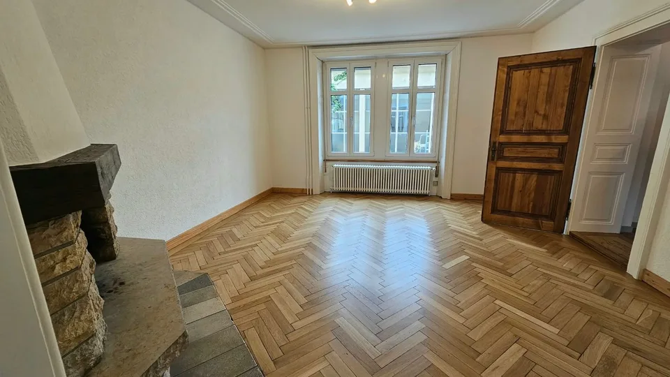 Appartamento di 2,5 locali con ingresso indipendente – foto 4 di 13